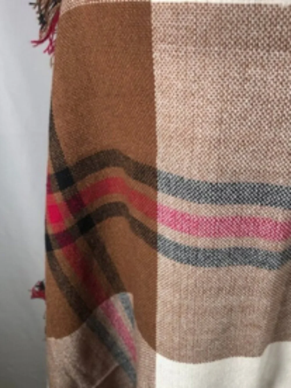 Vintage Liz Sinclair Plaid Square Wrap Shawl Fringe 52 x 52 Blanket Scarf